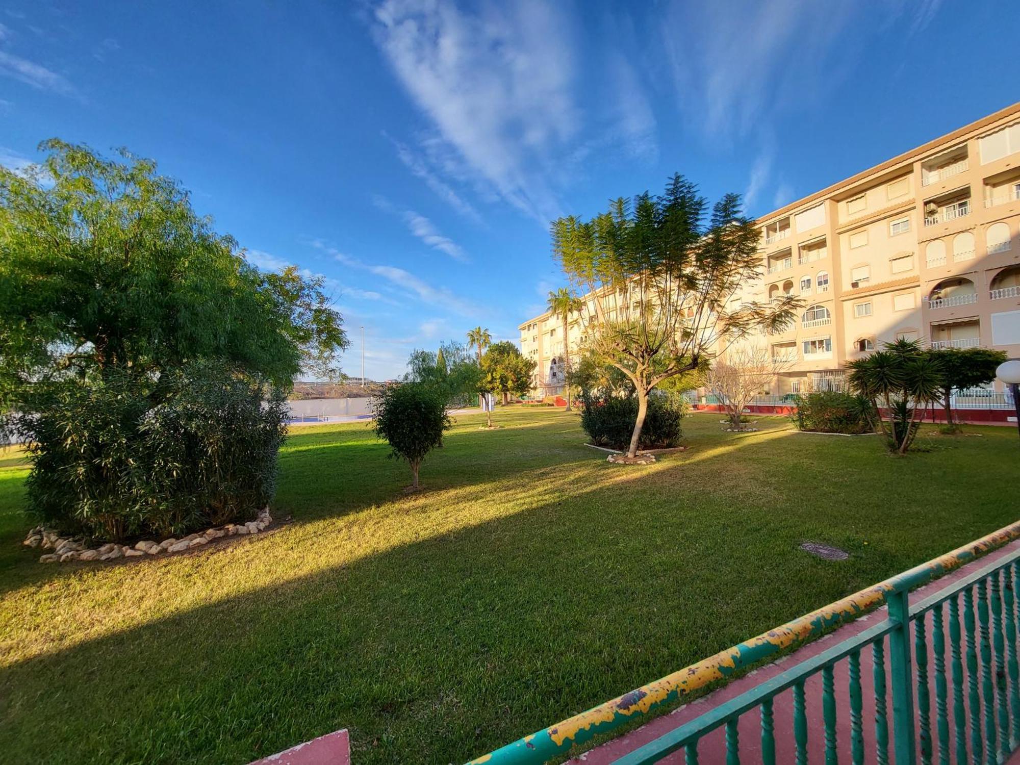 Skyline 21 Apartment Torrevieja Luaran gambar
