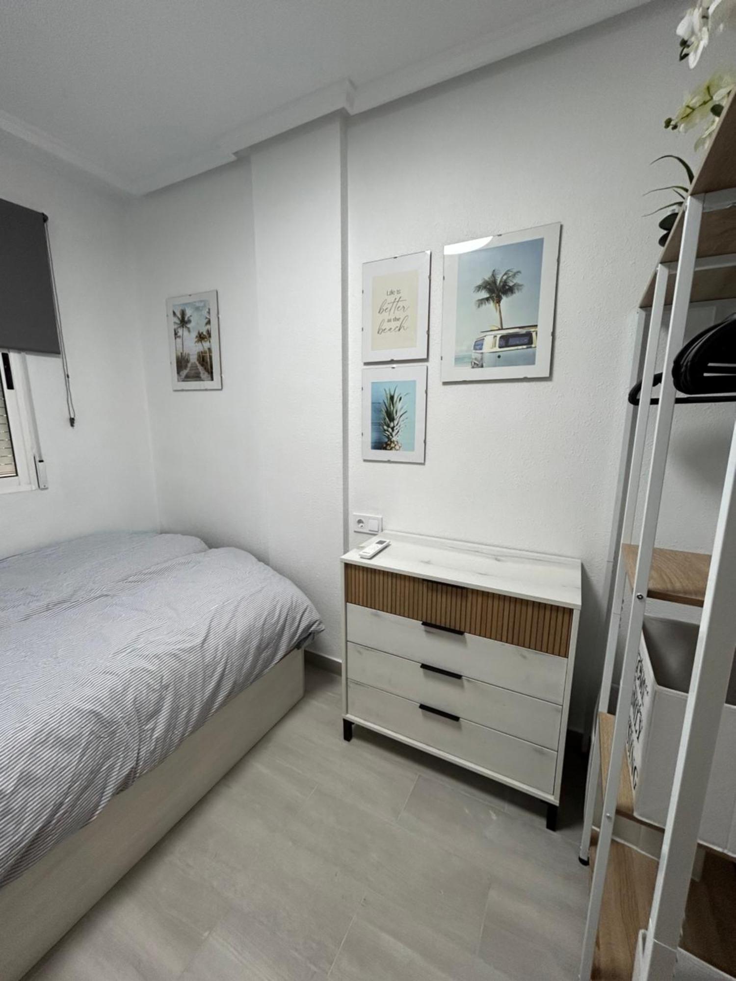 Skyline 21 Apartment Torrevieja Luaran gambar